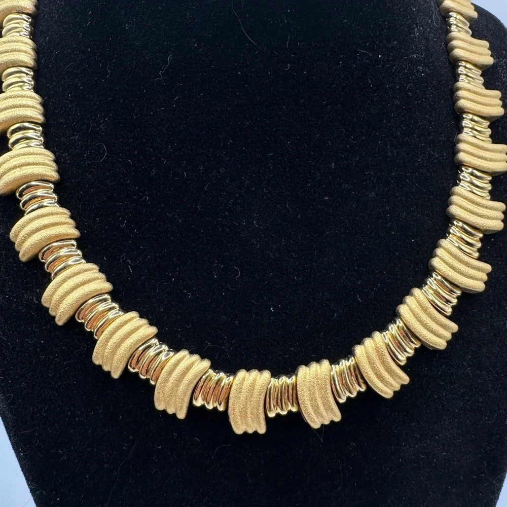 Monet gold tone